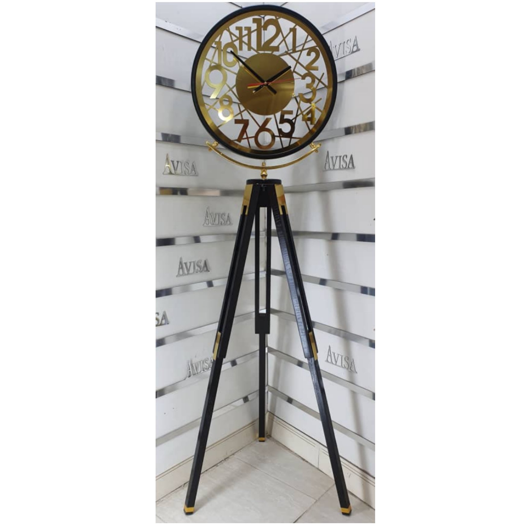 ساعت ایستاده پریا 720 پسکرایه