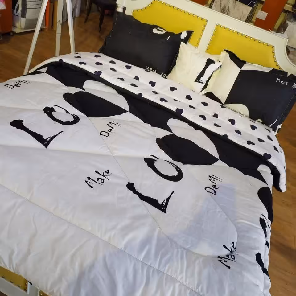  روتختی پلی کتان کد 325 دو رو قلبی سفید مشکی