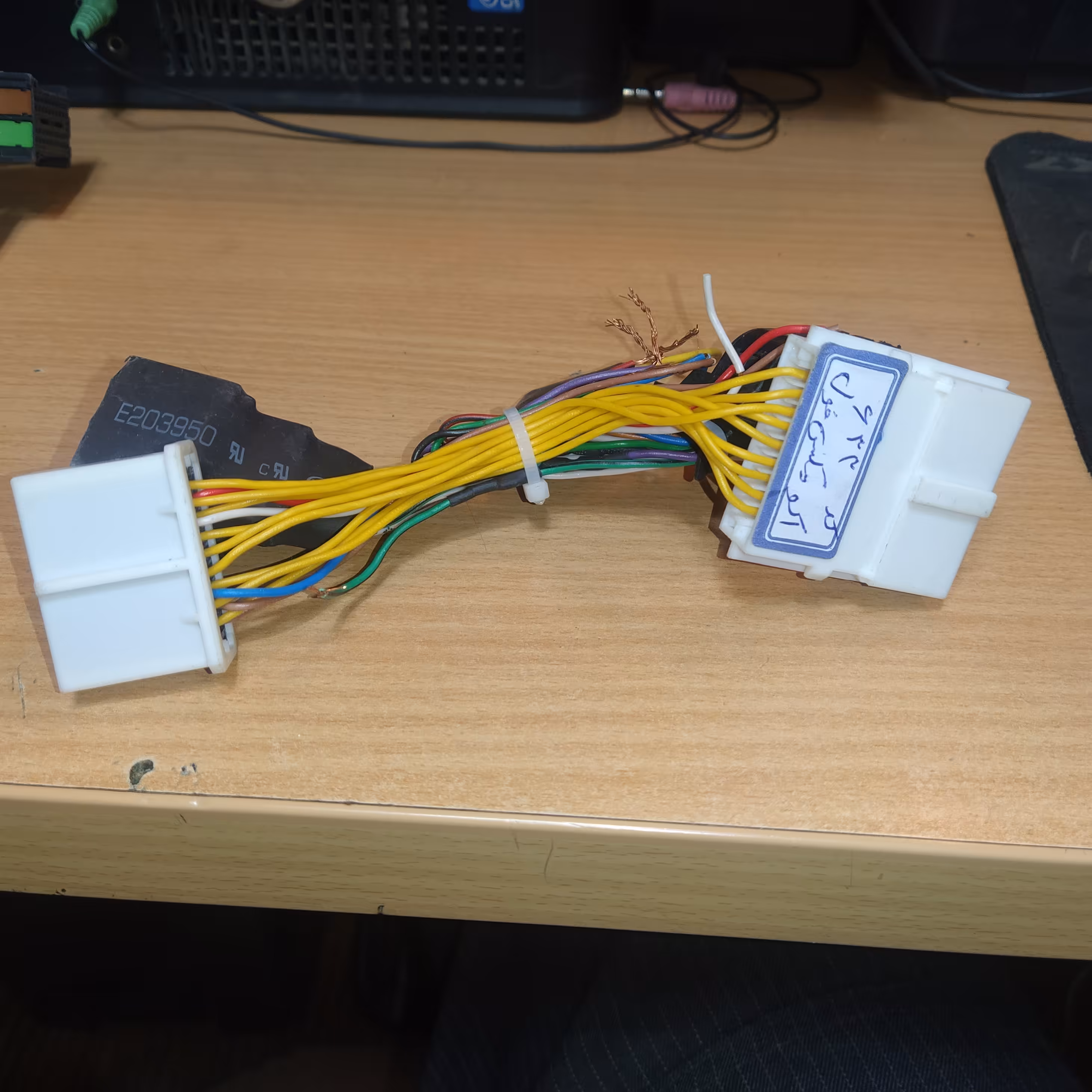 سوکت فابریک دزدگیر مخصوص 206 فول با  BCM اکومکس 