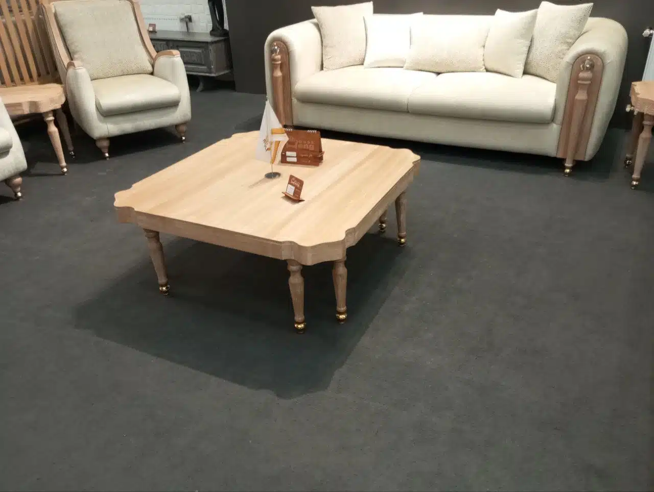 جلو مبلی استالین