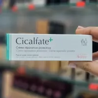 کرم ترمیم کننده سیکالفیت پلاس اَوِن AVENE حجم 40 میل ساخت کشور فرانسه