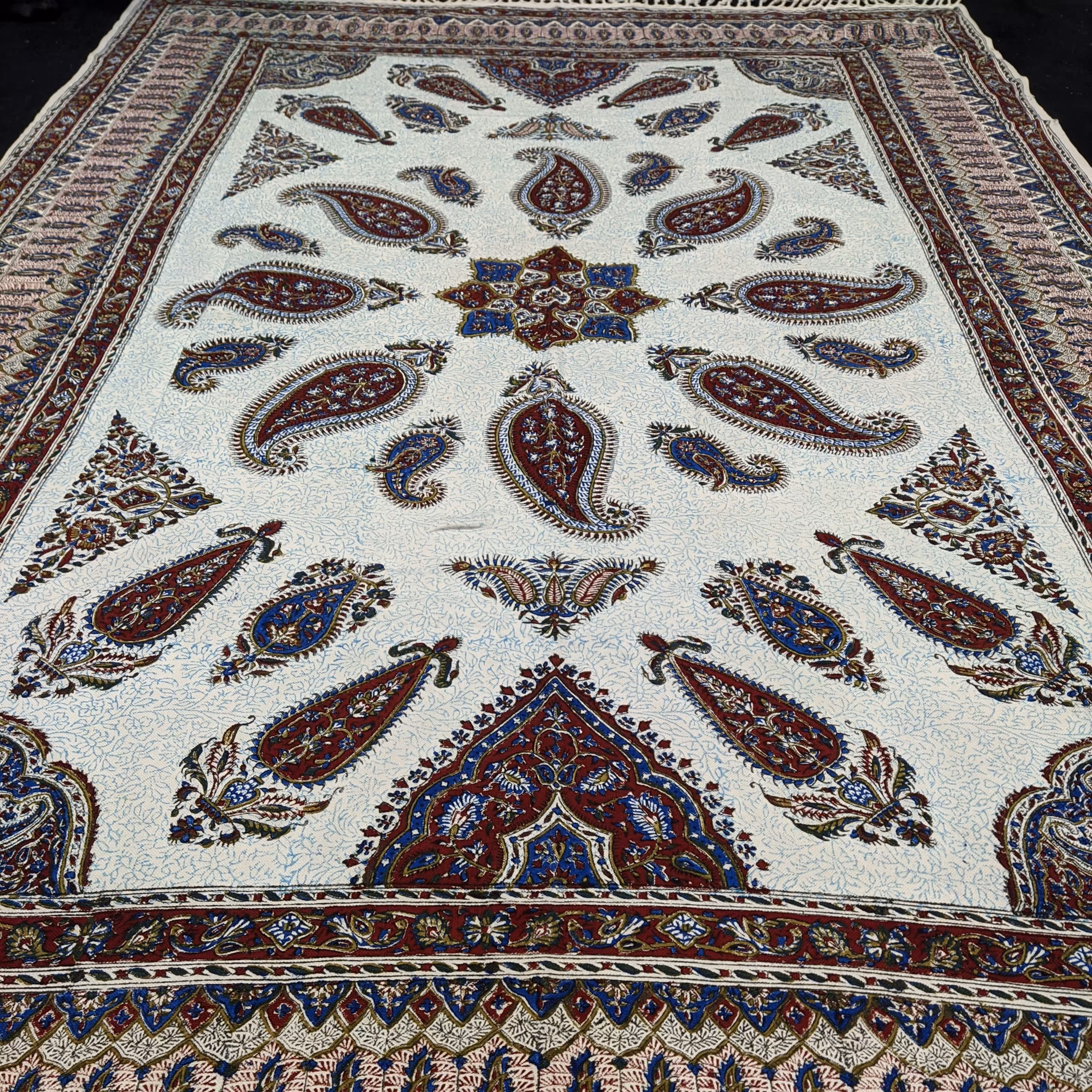 قلمکار سایز 140 در 200 طرح گل و بوته