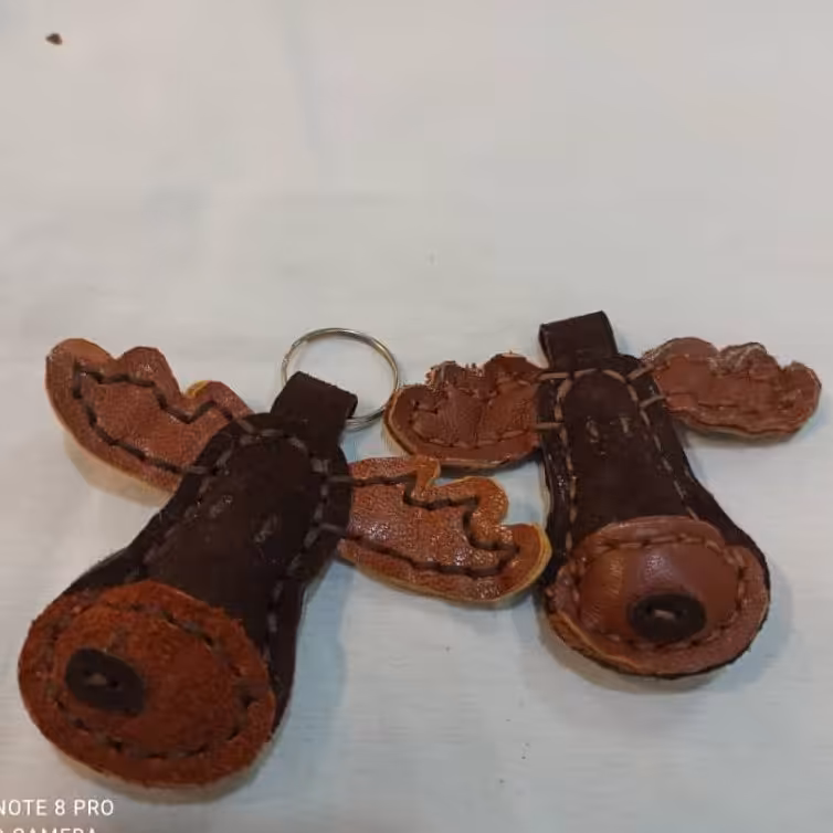 دسته کلید گوزن چرم