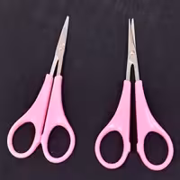 قیچی کوچک مناسب برای انواع ابرو و مو های زائد با کیفیت عالی