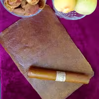 لواشک زردآلو شیرین نیکان