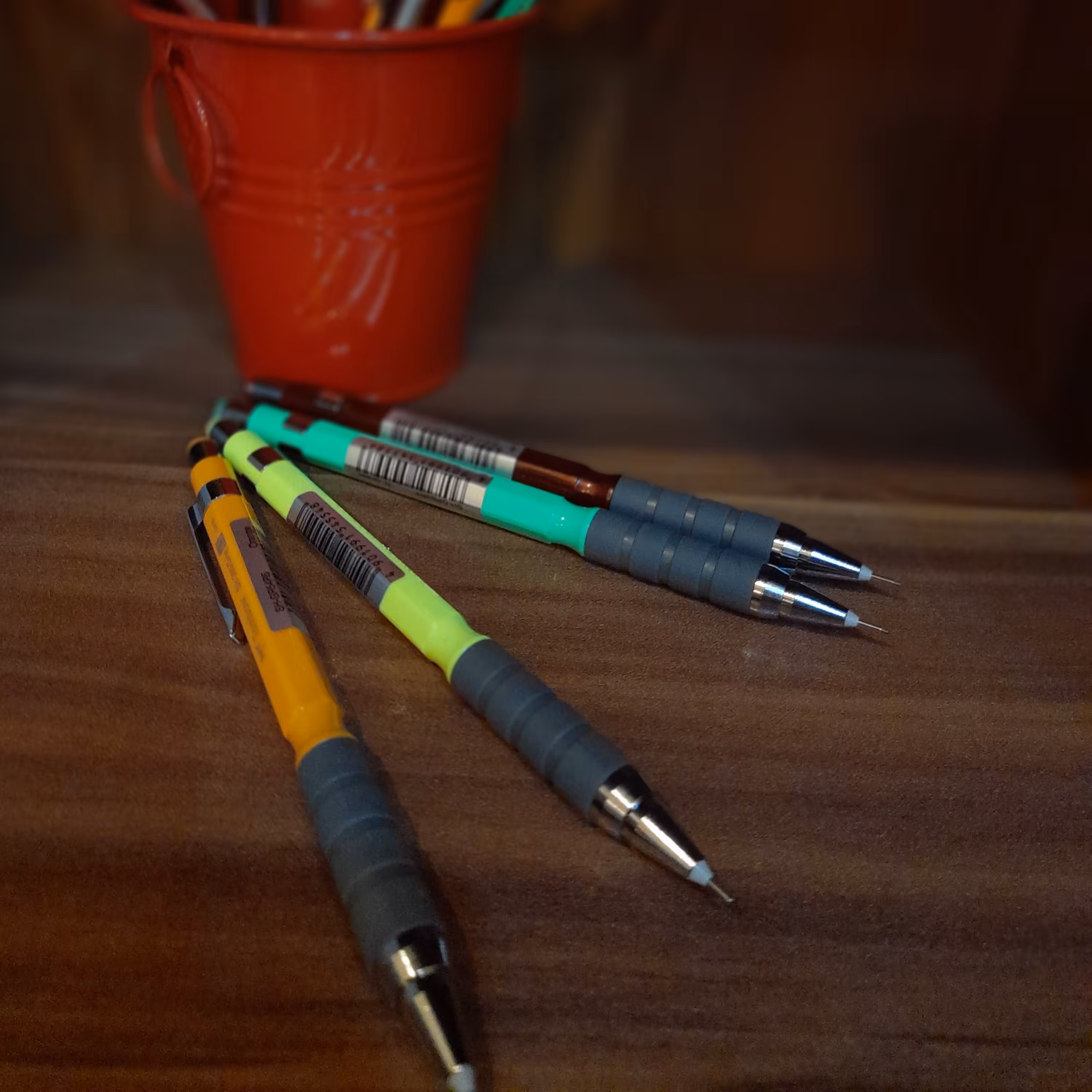 مداد نوکی ژاپنی  Mechanical pencil