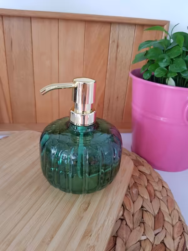 جامایع- رنگ سبز