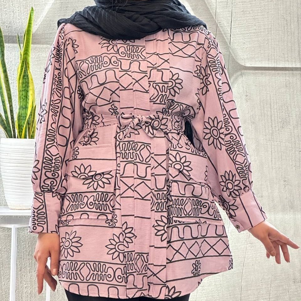 مانتو کریشه طرح گل  جلوباز قد 82