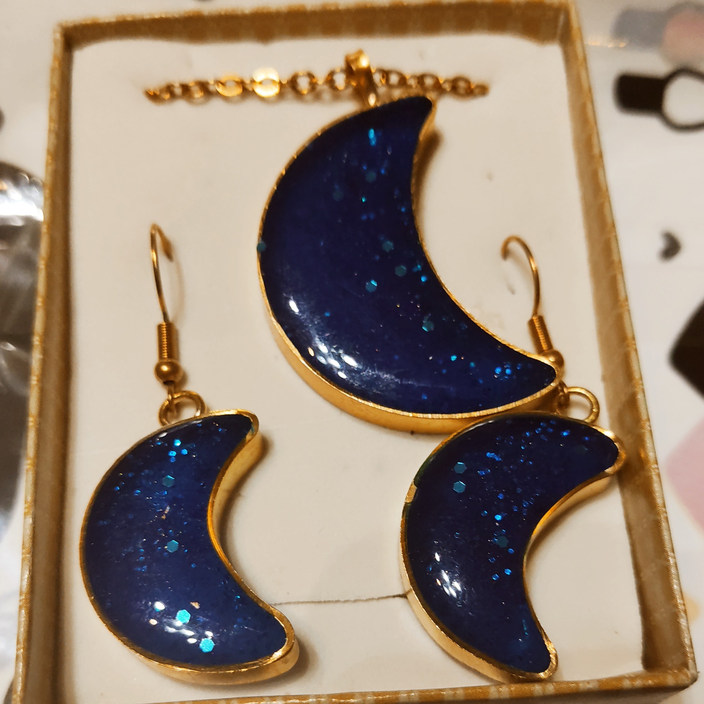 نیم ست ماه رزینی 