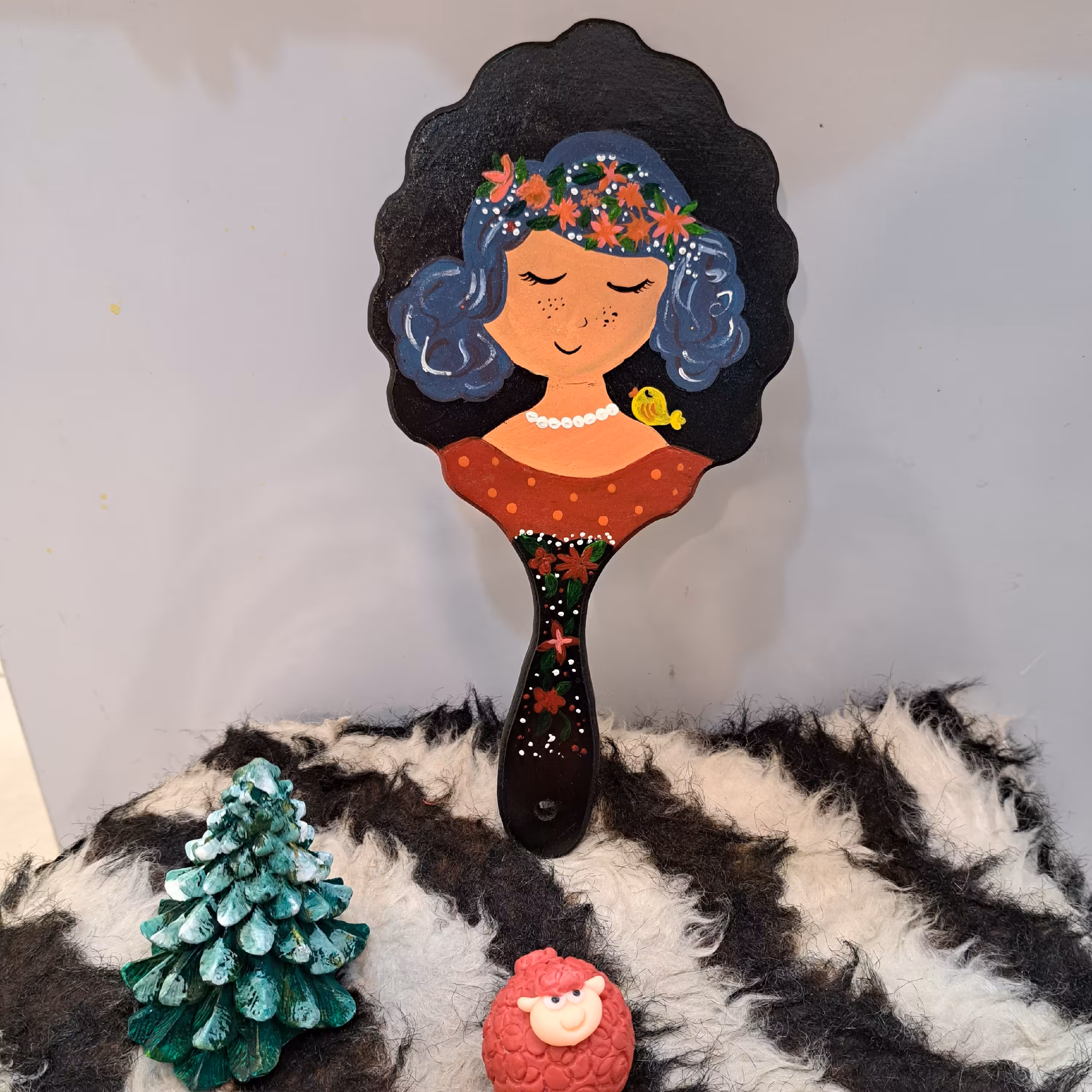 آیینه دسته دار طراحی دستساز