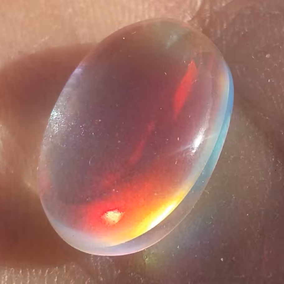 نگین جواهراتی اپالین با تلالو نور بی نظیرررررر شاهکار خلقت خاااااص