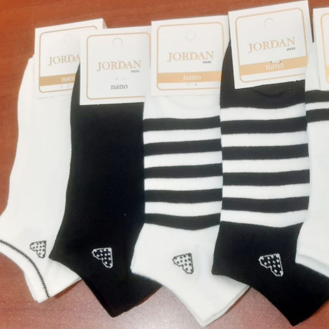 تولید جوراب جردن کیفیت اعلا عمده و تکجین نخ اعلا زیبا قشنگ بادوام ارسال رایگان عمده و تک جین تنوع