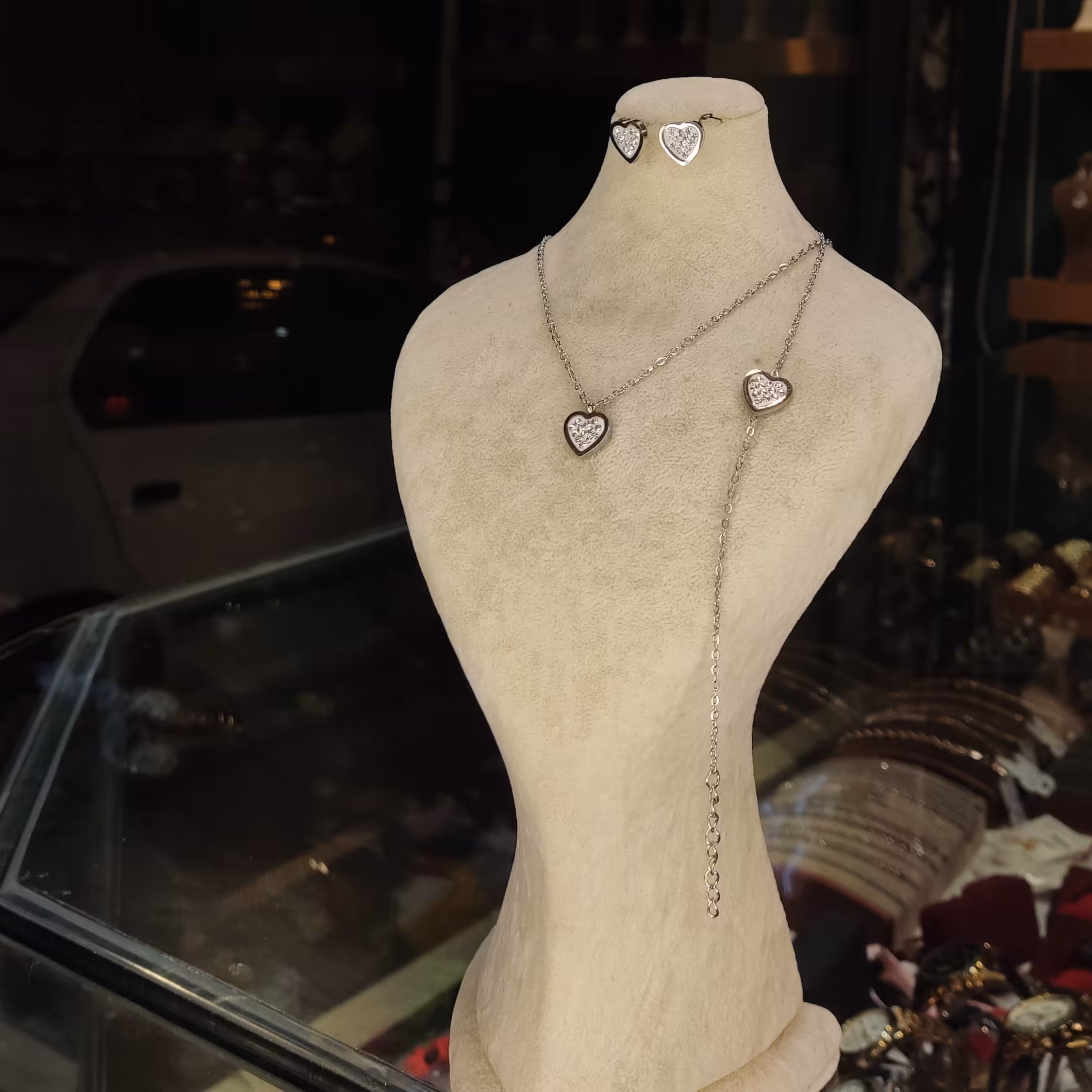 سرویس استیل ظریف و شیک ارزان مناسب استفاده روزمره و هدیه رنگ ثابت و ضدحساسیت 