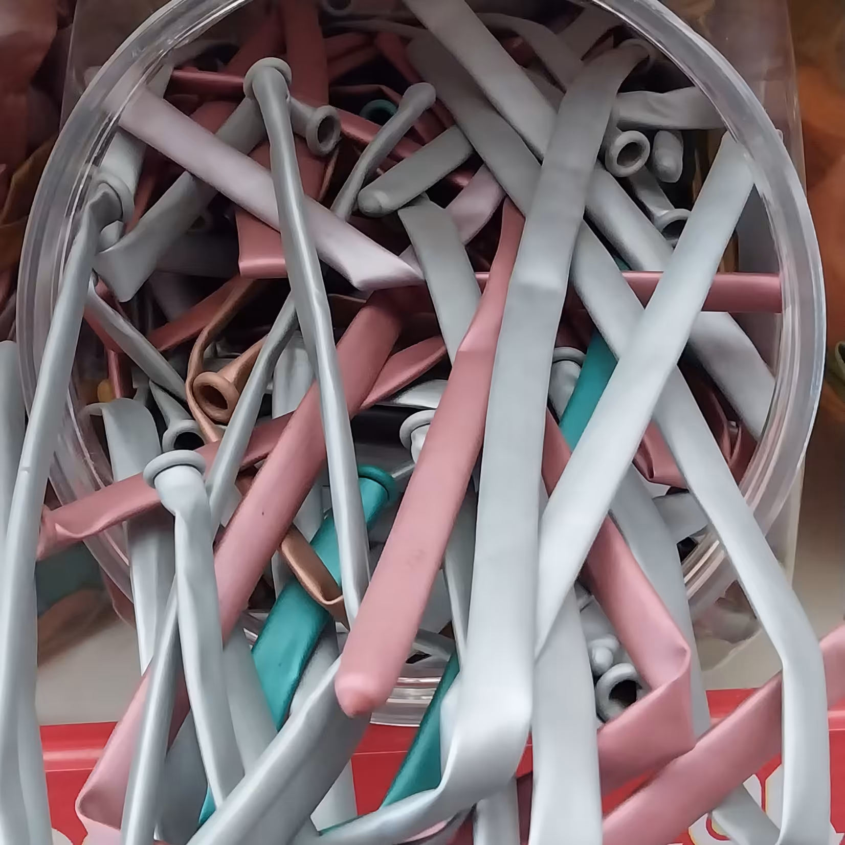 بادکنک ماری کروم (قبل از سفارش پیام بدهید تا از موجودی  رنگ مورد نظرتان باخبر شوید )