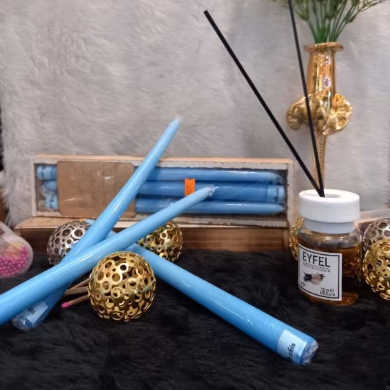 شمع قلمی  30 سانتی رنگ آبی پاستیلی بسته 12عددی جعبه چوبی