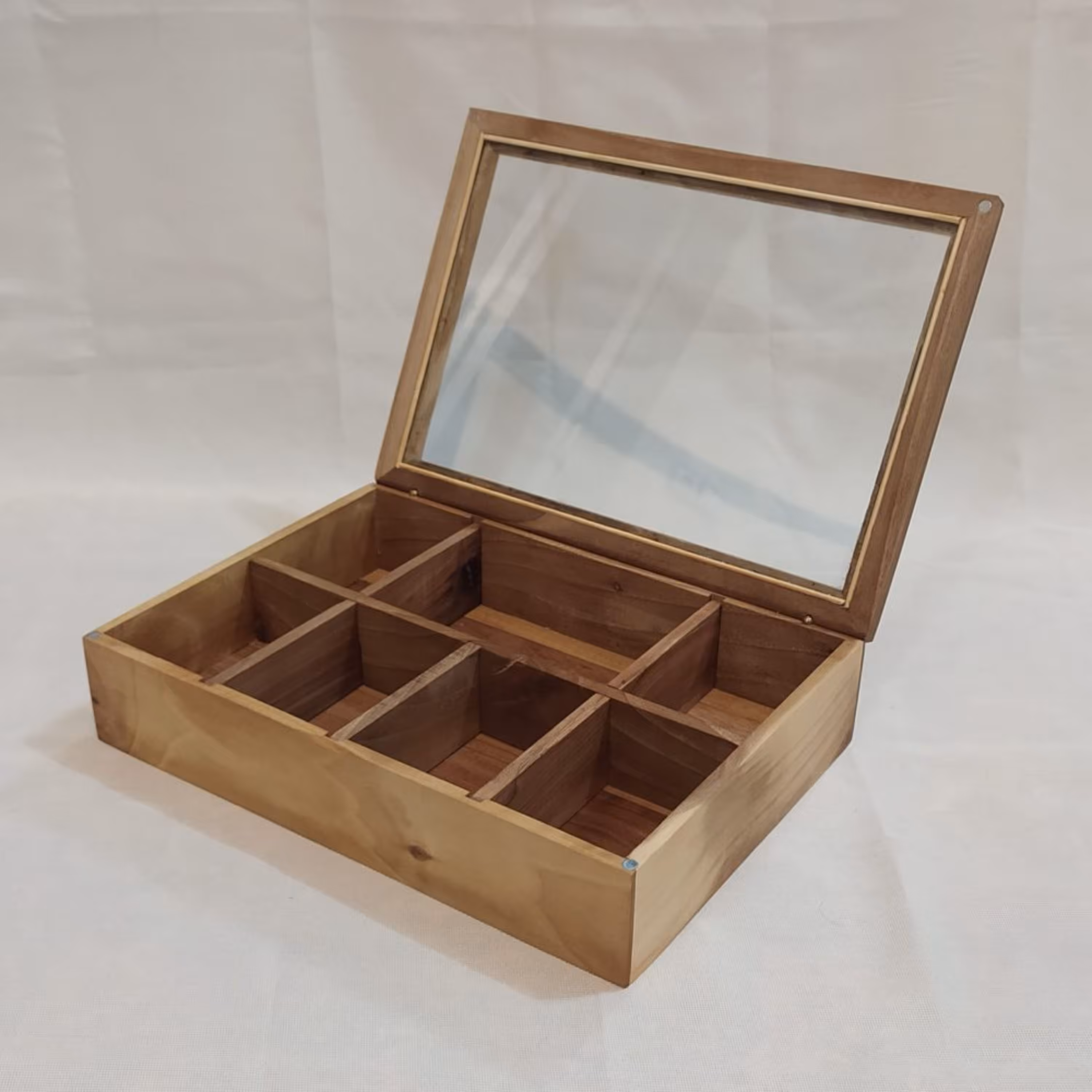 باکس دمنوش تمام چوب گردو با در شیشه ای