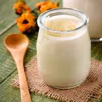 دوغ کفیرنیم‌ لیتری