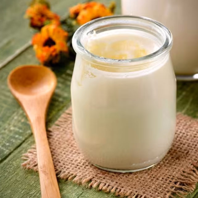 دوغ کفیرنیم‌ لیتری