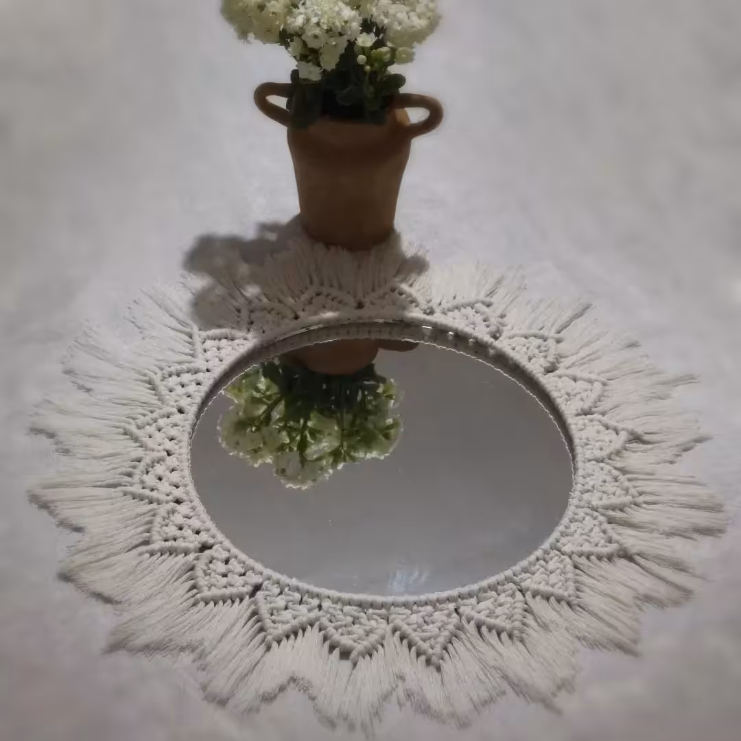 آینه مکرومه