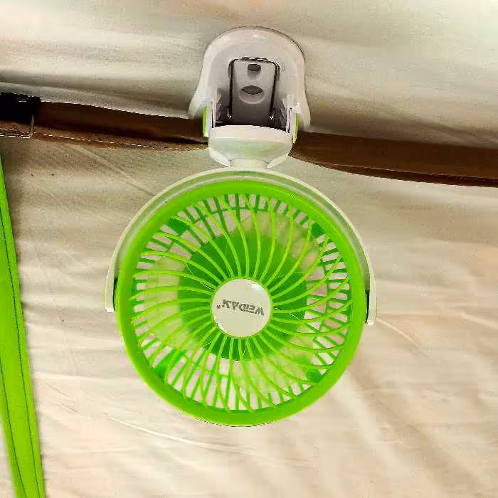 پنکه گیره ایی شارژی ویداسی پر قدرت باطری شارژی با کیفیت 