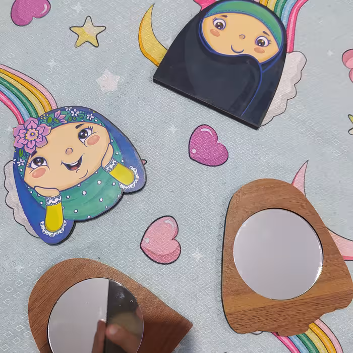 آیینه زیبا و جذاب دخترانه