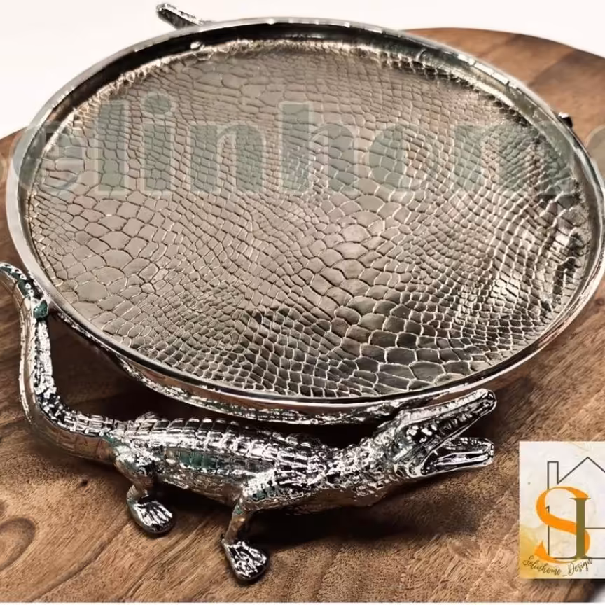 شیرینی خوری تمساح لاکچری