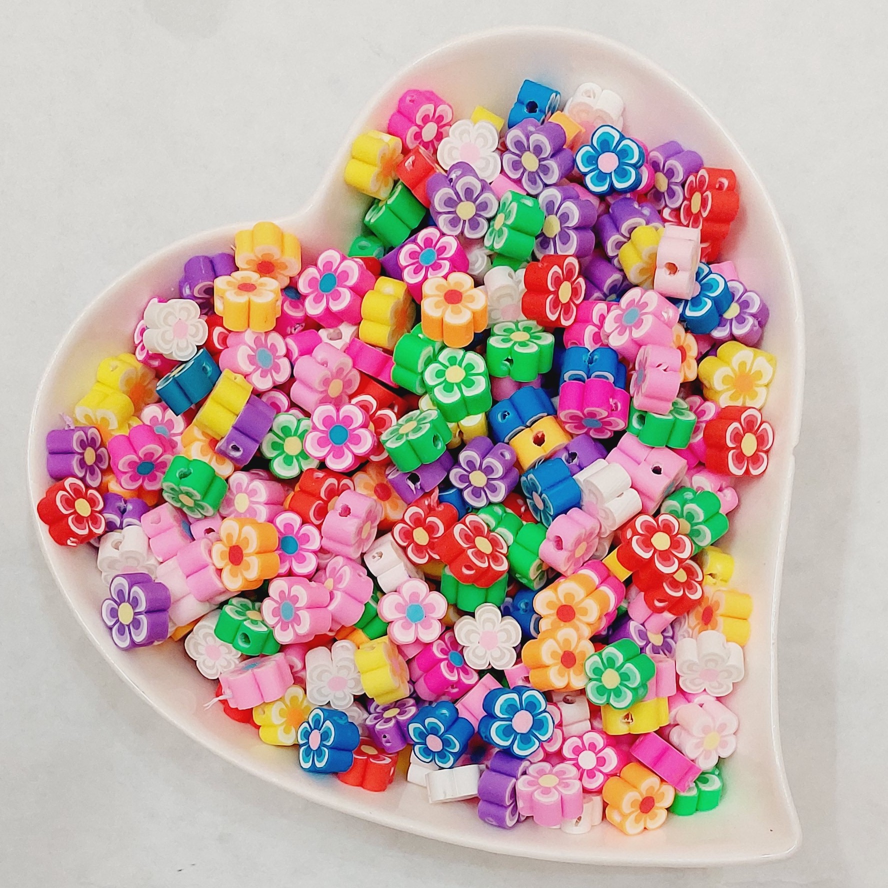 فیمو طرح گل فیمو اشکال (بسته های40عددی) طول1سانت فیمو گل 