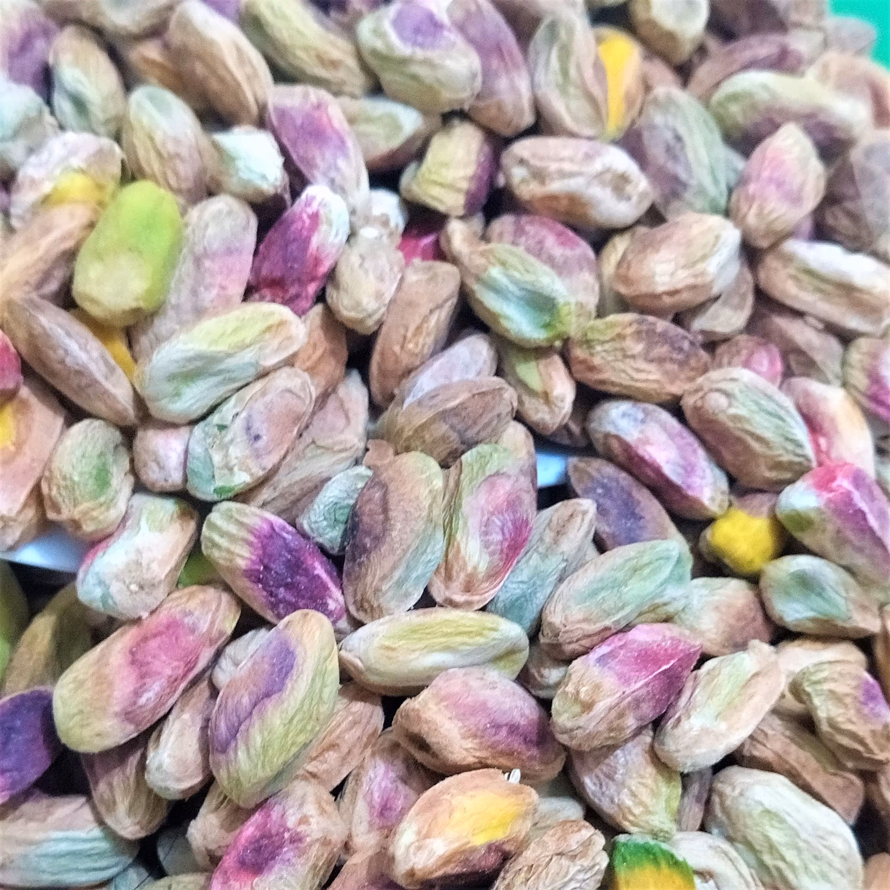 مغز پسته دهن بست اکبری (250 گرمی)