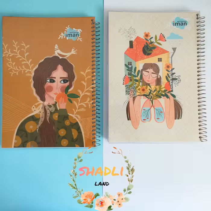 دفتر سیمی 100 برگ طرح تصویرسازی  زیبا و خاص .جلد طلقی کیفیت برگه ها عالی