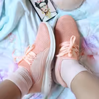 کفش کتانی بندی اسکیچرز پرفورمنس مخصوص پیاده روی طولانی و دویدن