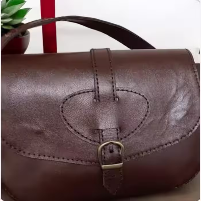 کیف چرم طبیعی دستدوز دخترانه