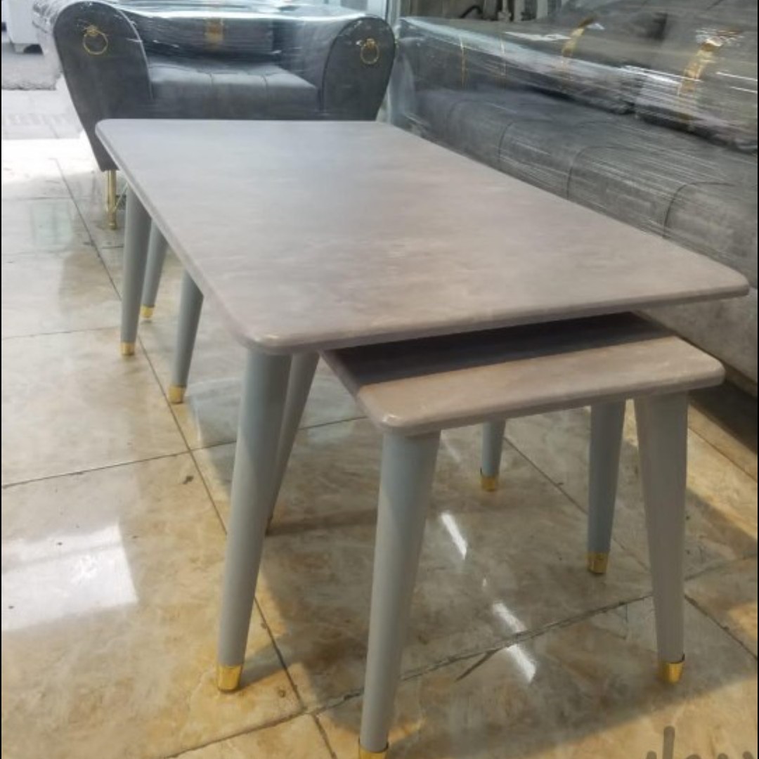 میز جلو مبلی و 2 عدد عسلی (پس کرایه)