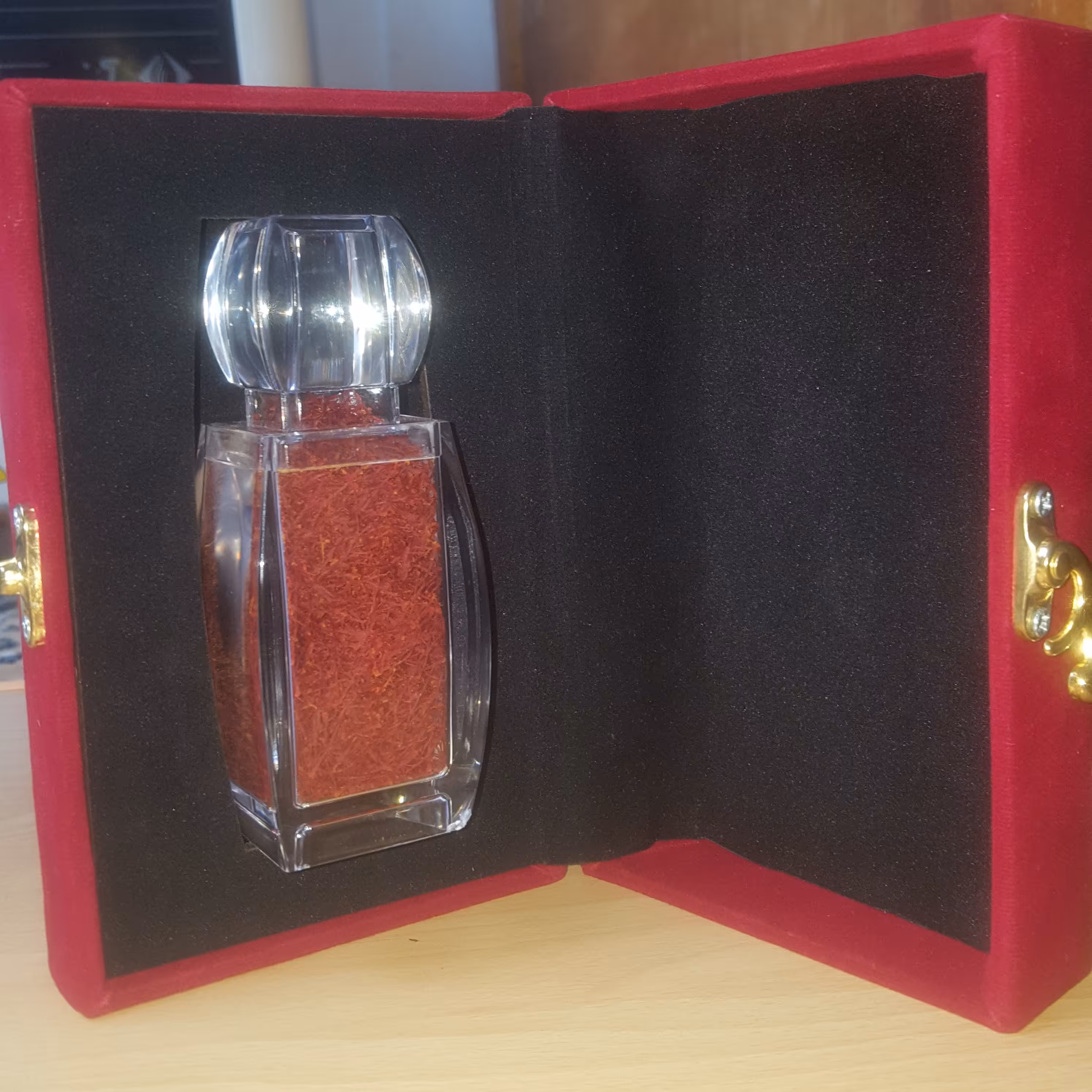 زعفران بابسته بندی ویژه ( دو مثقال )