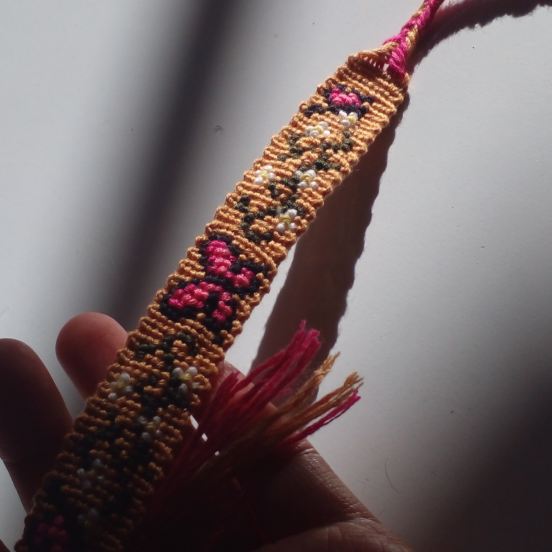 دستبند الفا بافی 