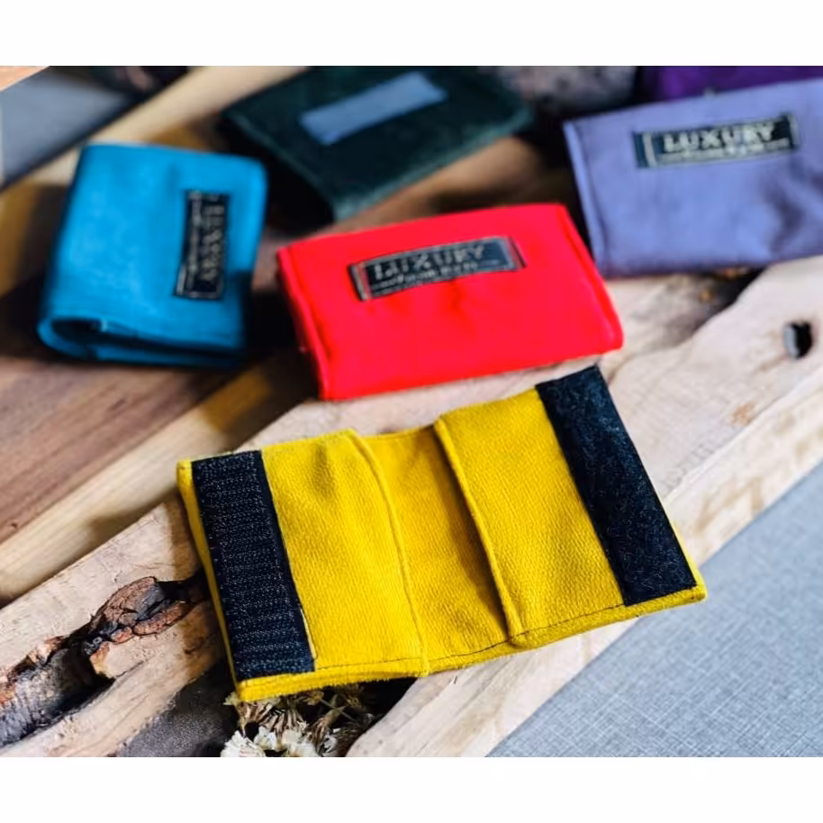 جا کارتی پارچه ای لوکس سایز 11 در 7 سانت در رنگهای زرد و سبز