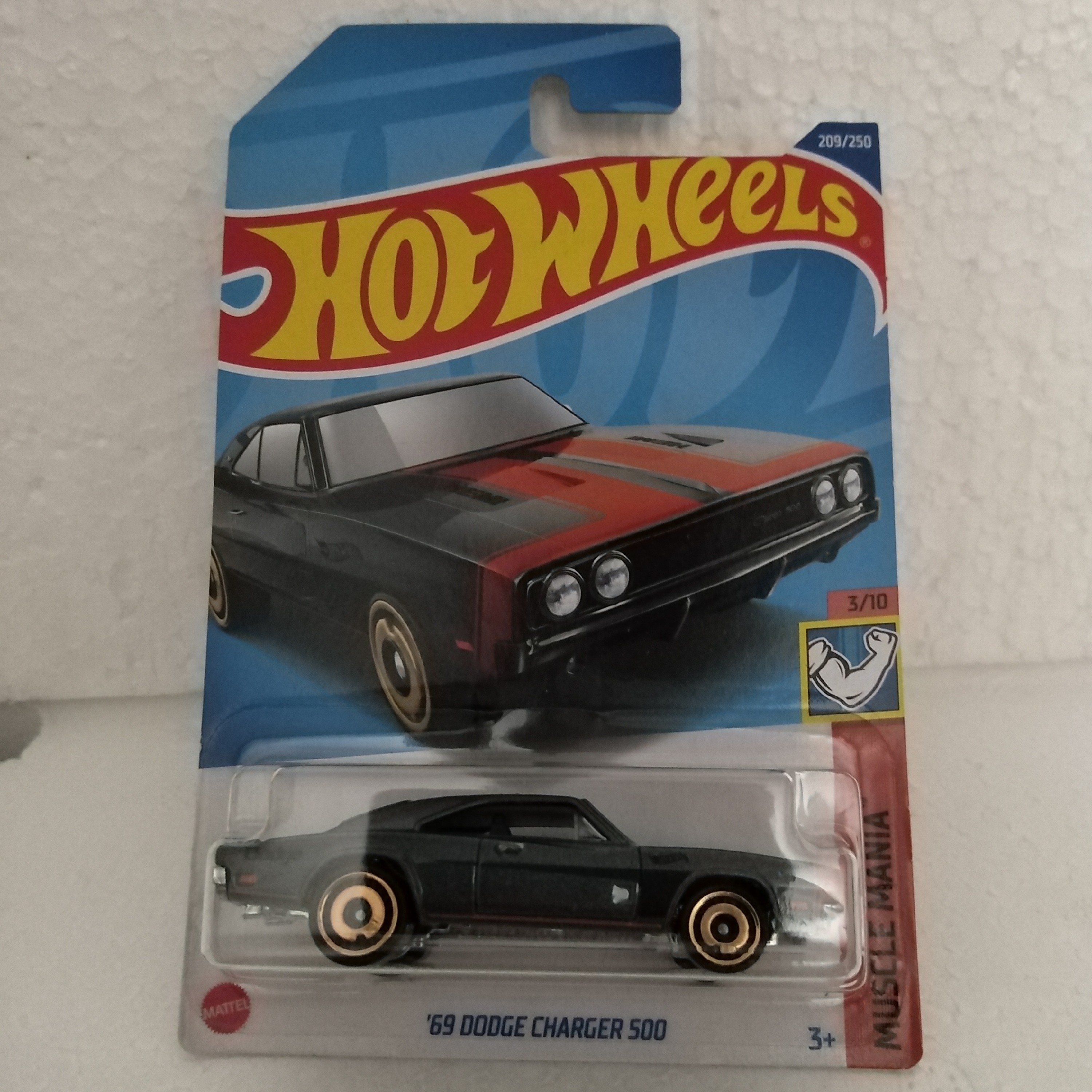 ماکت ماشین فلزی هاتویلیز dodge charger 500 1969