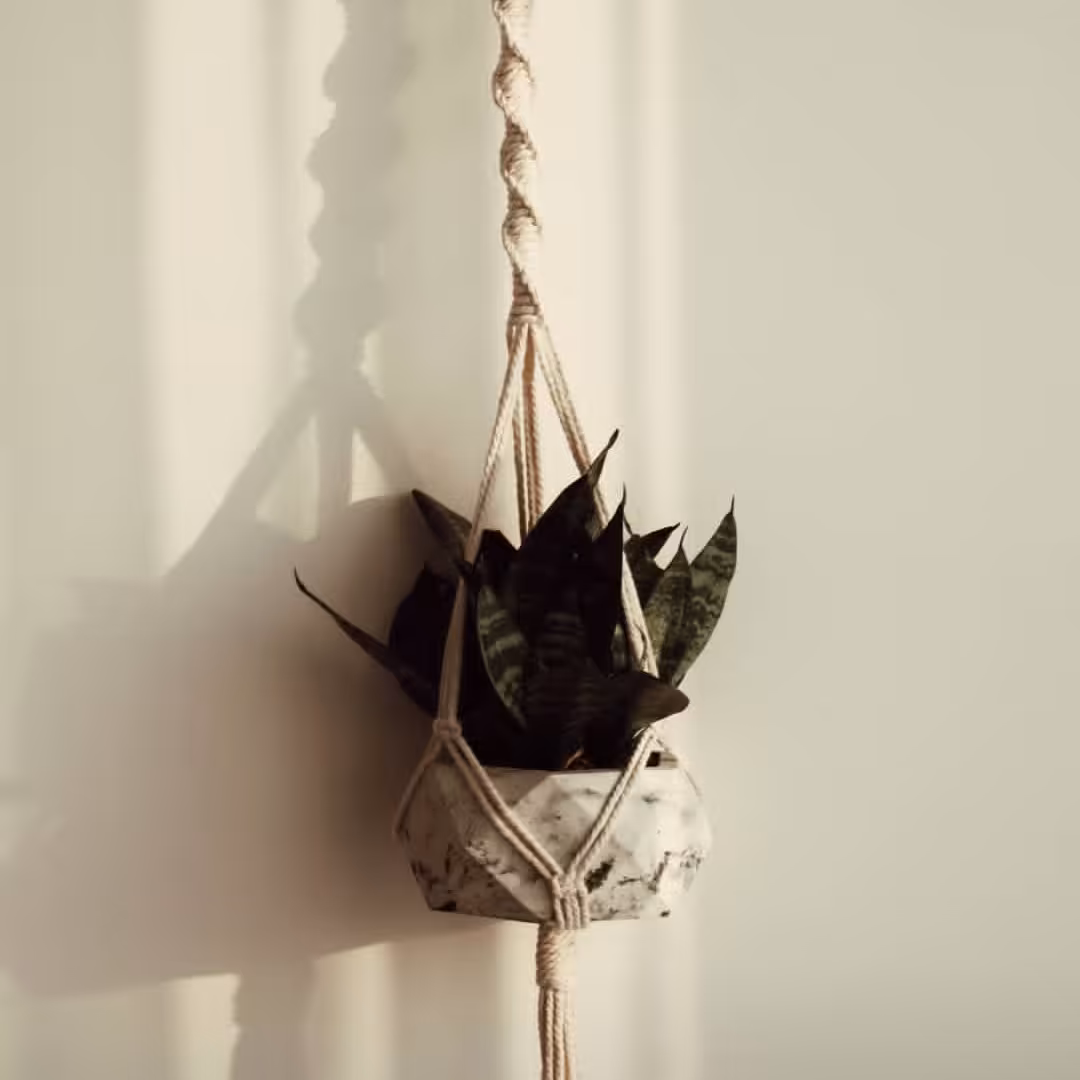 آویز مکرومه 