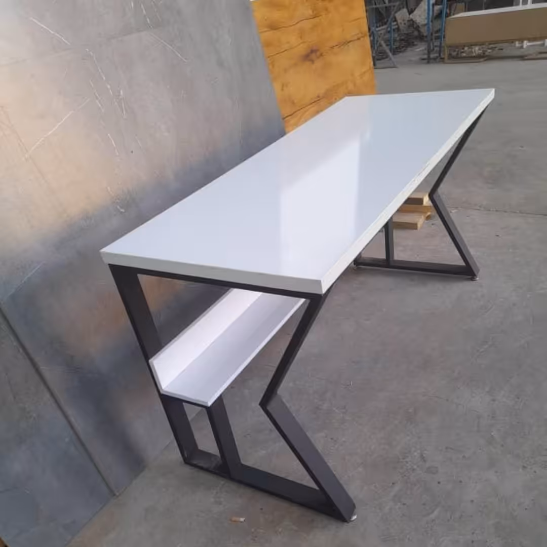 میز تحریر و میز کار  فلزی(ارسال به صورت باربری و پس کرایه است)