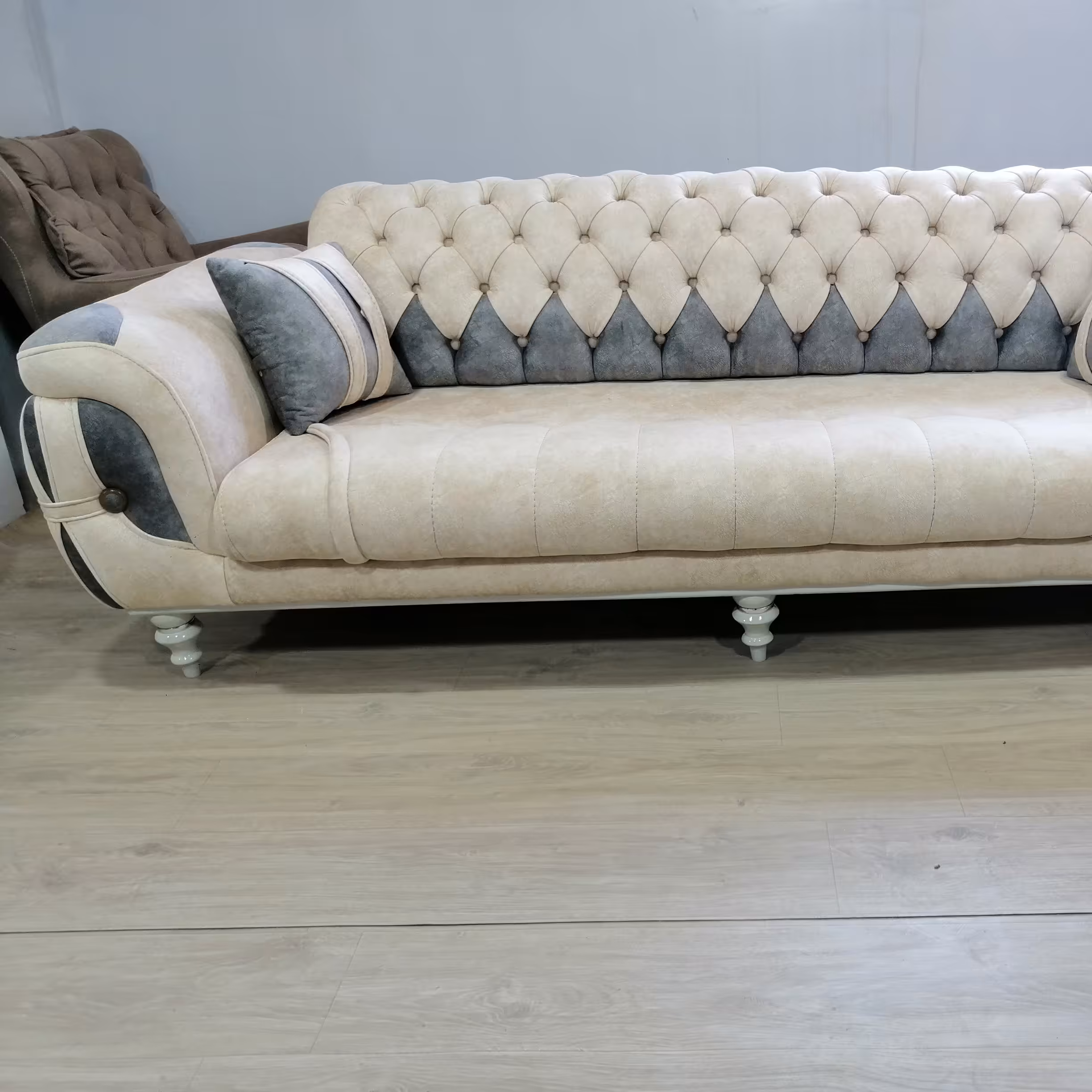 مبل هشت نفره مدل آیسل تخت شو 