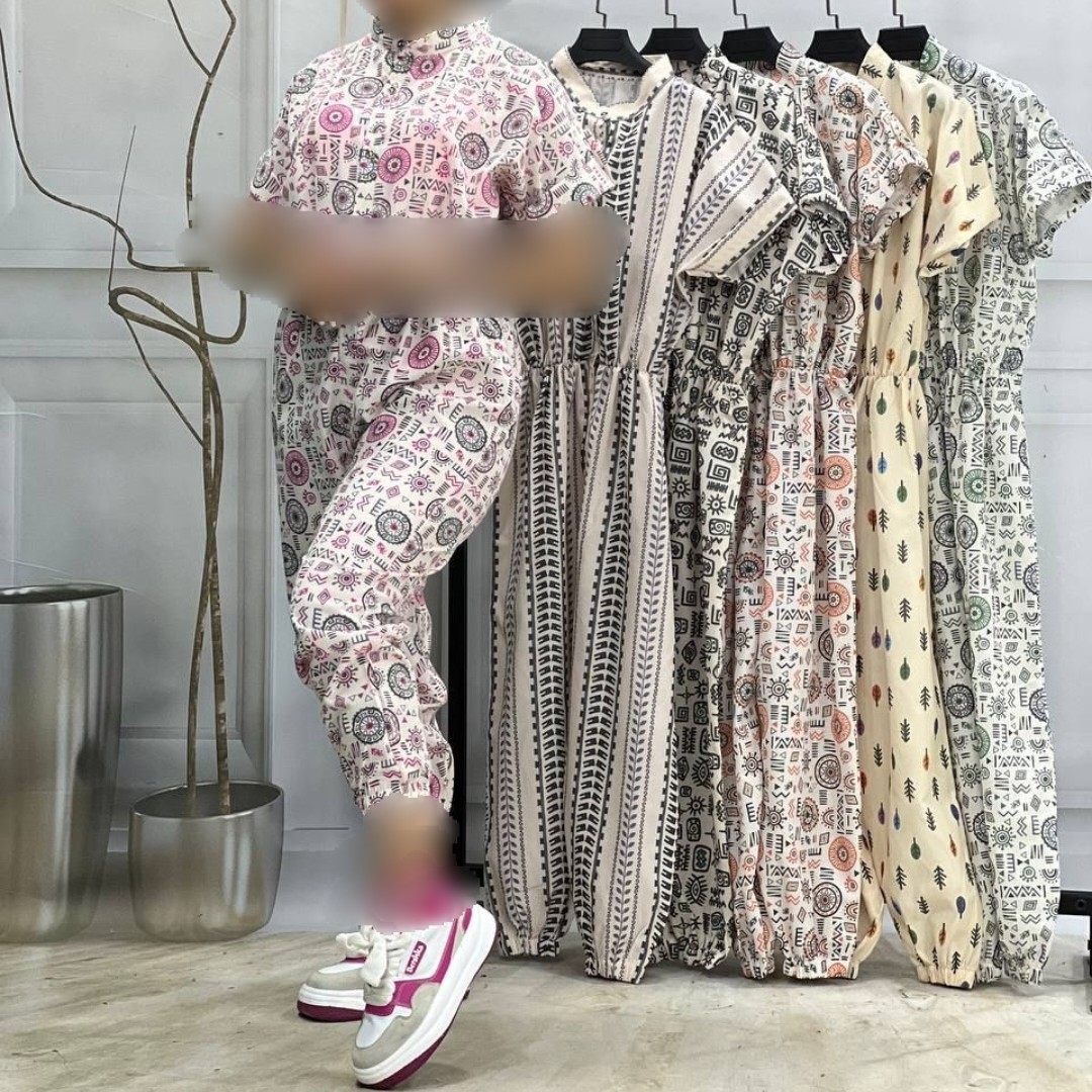 اورال زنانه و دخترانه فری سایز
جنس طرح لنین کمربند دار ،یقه دار،آستین پاکتی بالاتنه دکمه دار بیلر دمپا کش