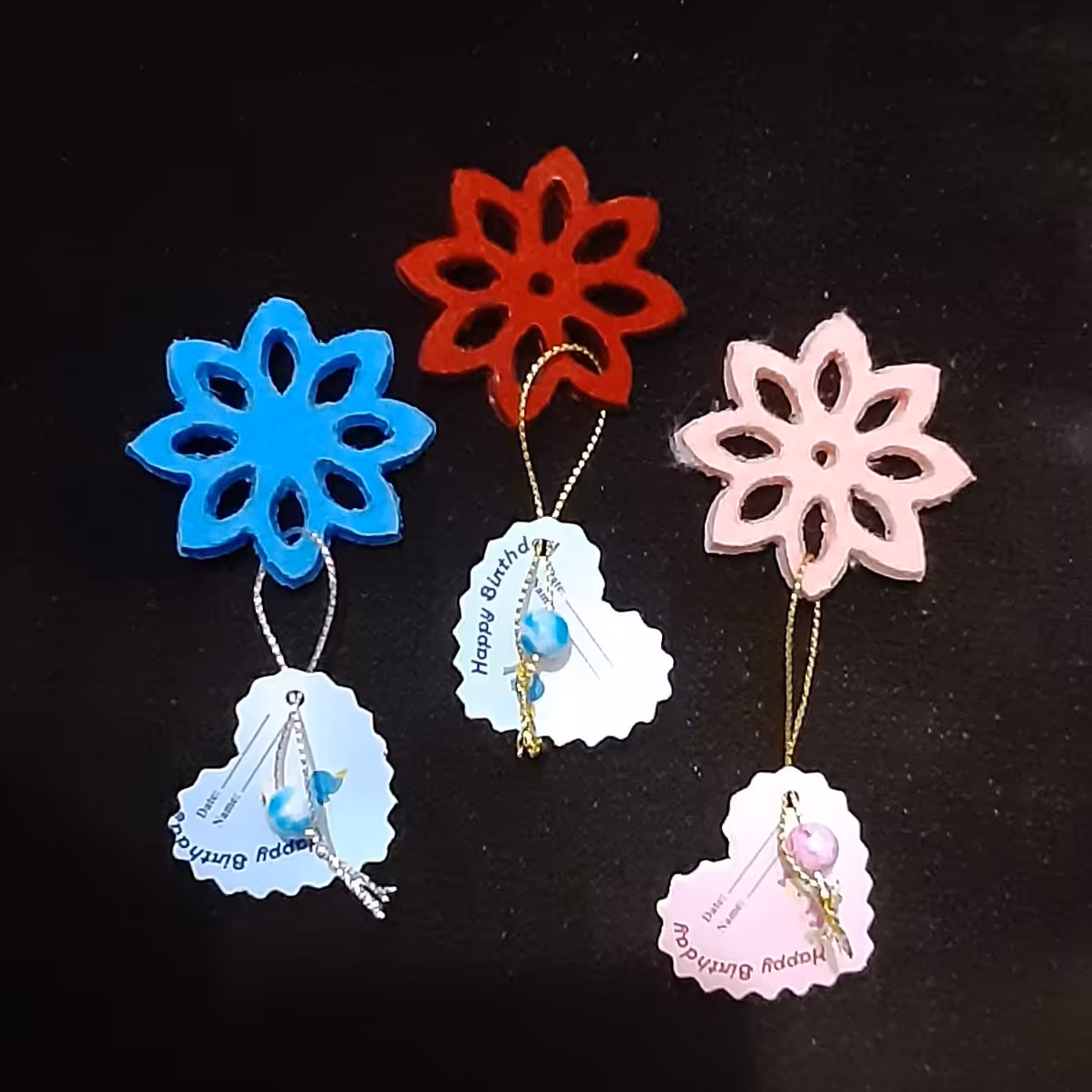 گیفت تولد .خیلی زیبا . نمدی . 