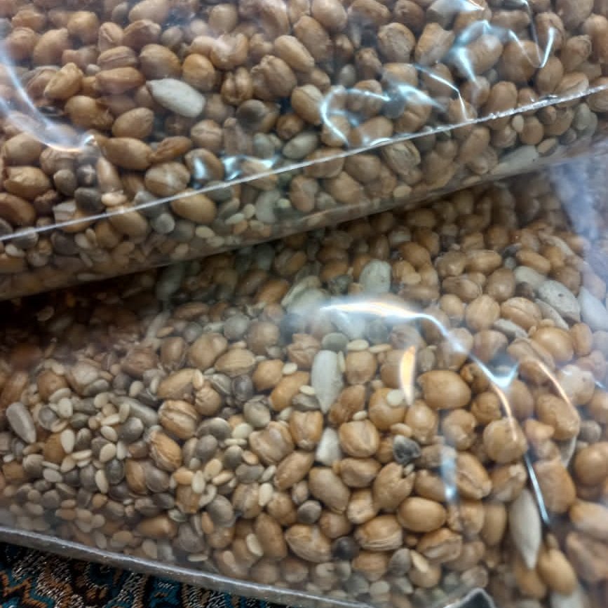 آجیل و تنقلات (پس کرایه)