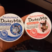 کرم سفید کننده آبرسان شیر الاغ 115 گرم اصل اوریجینال آبی قرمز وکالی و سبز راکو 