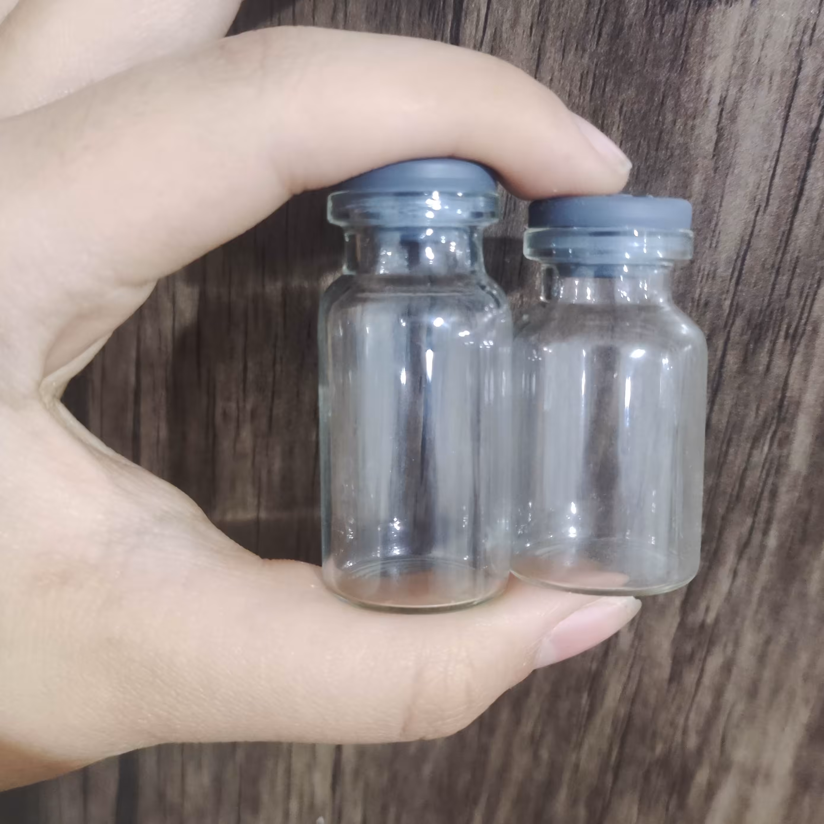 ویال ( شیشه گلکسی) با ارتفاع 4ونیم