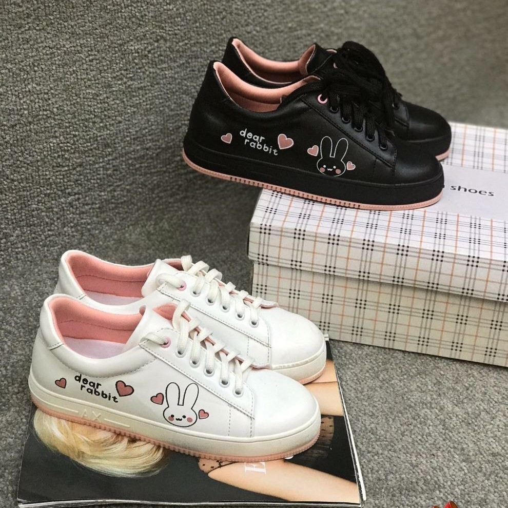 کفش ونس بندی زنانه زیره پیو سبک و راحت سایزبندی 37تا40رنگ بندی مشکی و سفید بسیار پرفروش (کیفیت اصلی)