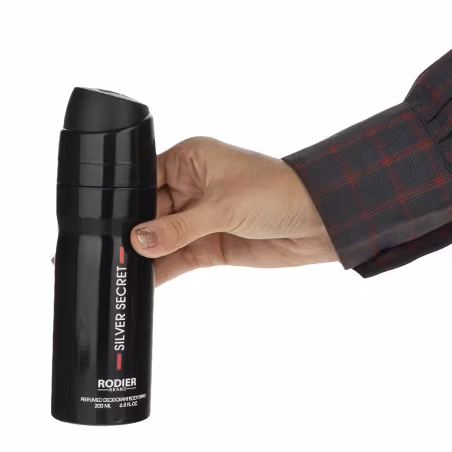 اسپری بدن مردانه سیلور سنت مردانه حجم 200میل مشابه رایحه لجند قهوه ای