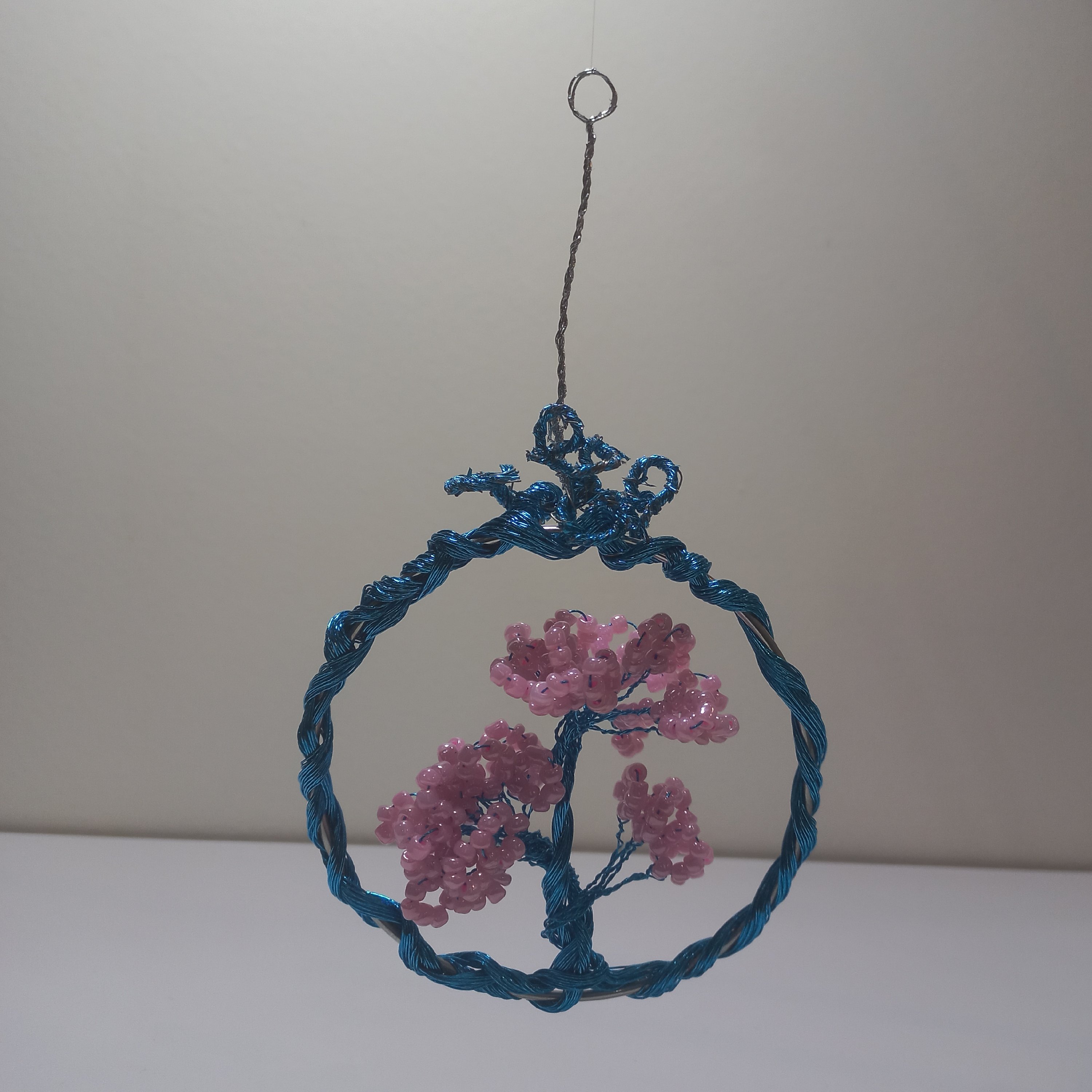 کادو ولنتاین گل مصنوعی آویز زینتی مرواریدی طرح حلقه آبی