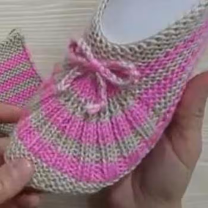 کفش رو فرشی،راحت و زیبا ،زنانه و دخترانه در رنگها و سایزهای متفاوت