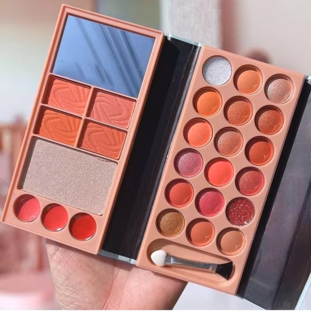 پالت سایه کیفی آنی لیدی با رنگبندی متنوع