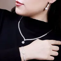 سرویس مرواریدی و زیبا مارسا نقره عیار925 روکش اب طلا و رنگ ثابت و نگین برلیان